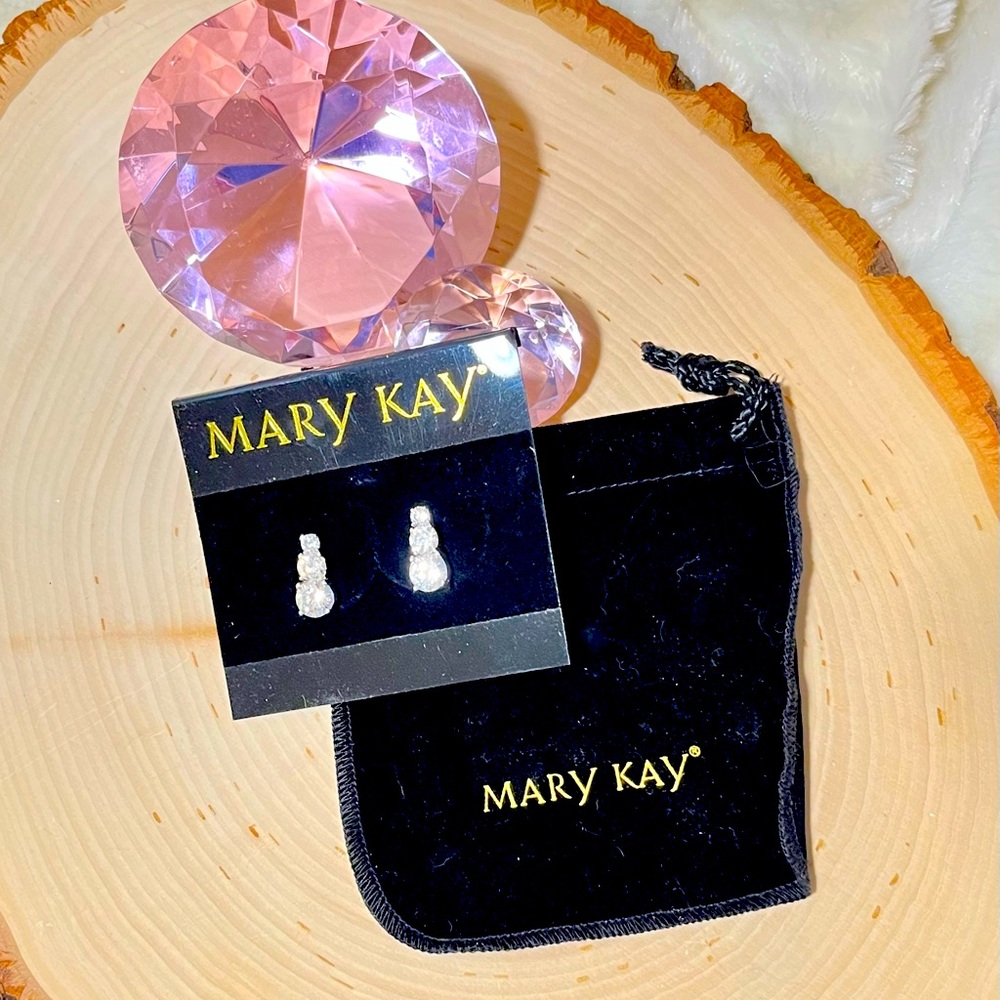 Mary Kay crystal trio earrings silver tone minimalist NWT